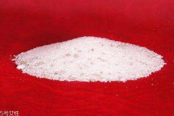 什么是水杨酸呢 水杨酸有什么功效呢 什么是水杨酸呢 水杨酸有什么功效呢