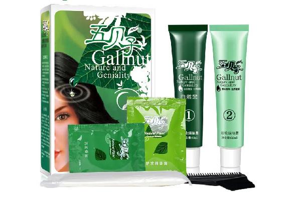 染发剂多长时间洗掉最好 染发剂停留时间长有什么危害 染发剂多长时间洗掉最好 染发剂停留时间长有什么危害