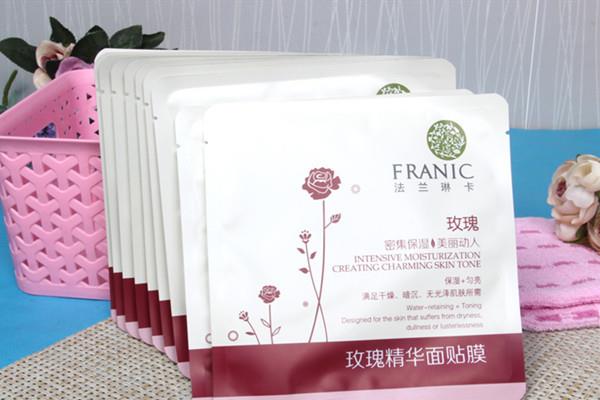 法兰琳卡玫瑰精华面贴膜的功效 法兰琳卡玫瑰精华面贴膜好用吗 法兰琳卡玫瑰精华面贴膜的功效 法兰琳卡玫瑰精华面贴膜好用吗
