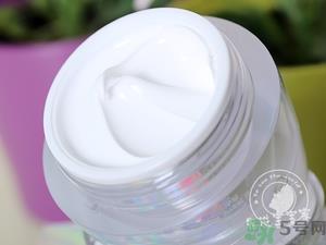 clio珂莱欧素颜霜多少钱?clio珂莱欧素颜霜专柜价格 clio珂莱欧素颜霜多少钱?clio珂莱欧素颜霜专柜价格