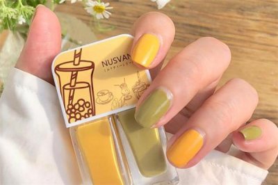 ​水性指甲油怎么卸 水性指甲油和油性指甲油的区别