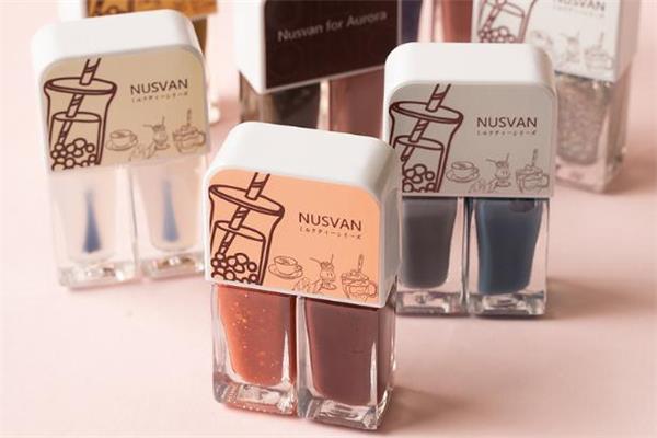 水性指甲油怎么卸 水性指甲油和油性指甲油的区别 水性指甲油怎么卸 水性指甲油和油性指甲油的区别