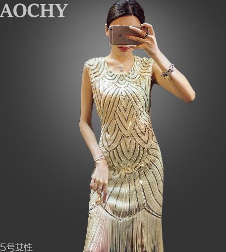 亮片装怎么穿好看?五光十色的靓丽气场 亮片装怎么穿好看?五光十色的靓丽气场