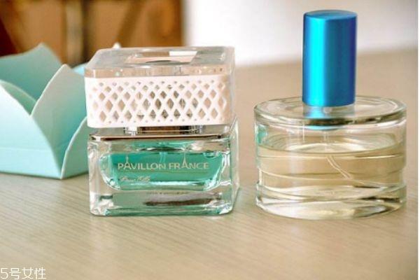 玫琳凯适合什么肤质人群呢 玫琳凯的明星产品有什么呢 玫琳凯适合什么肤质人群呢 玫琳凯的明星产品有什么呢