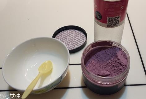 玫瑰粉可以做面膜吗 玫瑰粉怎么做面膜 玫瑰粉可以做面膜吗 玫瑰粉怎么做面膜