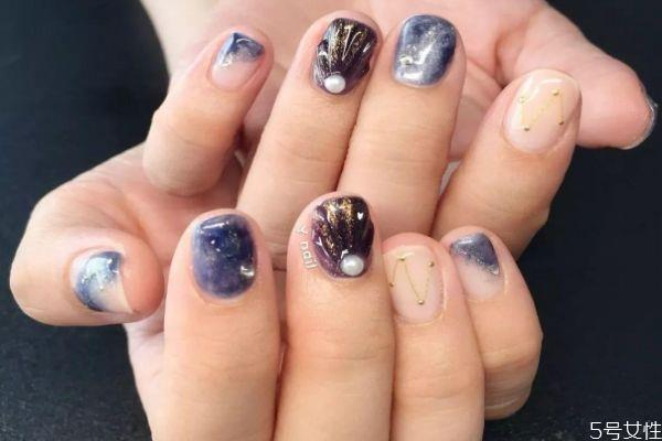 什么颜色的磨砂美甲好看 磨砂美甲容易掉的原因 什么颜色的磨砂美甲好看 磨砂美甲容易掉的原因