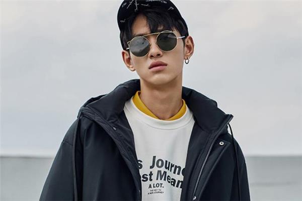 男生穿什么颜色棉服好看 男生棉服穿搭图片 男生穿什么颜色棉服好看 男生棉服穿搭图片