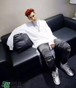 off white黄腰带怎么系?off white腰带怎么绑? off white黄腰带怎么系?off white腰带怎么绑?