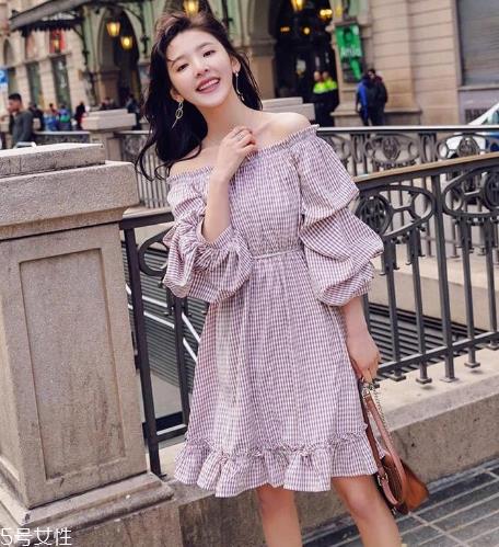 夏天穿什么样的连衣裙好看?夏季连衣裙穿搭推荐 夏天穿什么样的连衣裙好看?夏季连衣裙穿搭推荐