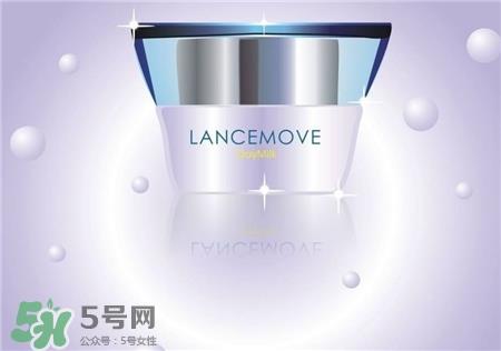 日霜搓泥怎么回事?日霜用了有搓泥怎么办? 日霜搓泥怎么回事?日霜用了有搓泥怎么办?