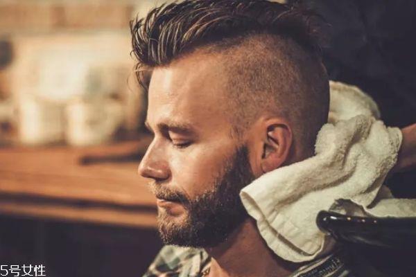 发油怎么洗掉 快速了解发油 发油怎么洗掉 快速了解发油