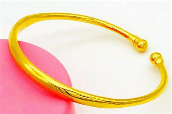 黄金手镯能回收吗 黄金手镯回收价格 黄金手镯能回收吗 黄金手镯回收价格