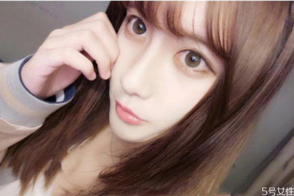 美瞳可以直接拆开戴吗 美瞳安全隐患多嘛 美瞳可以直接拆开戴吗 美瞳安全隐患多嘛