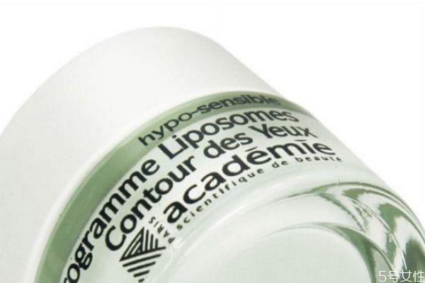 尿素对皮肤有害吗 尿素对皮肤的作用 尿素对皮肤有害吗 尿素对皮肤的作用