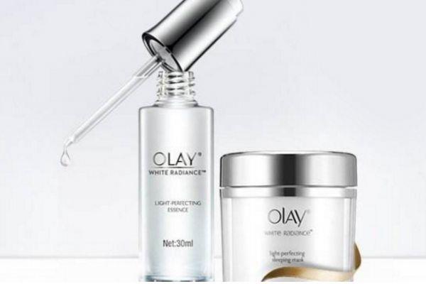 水乳和小白瓶顺序 olay小白瓶与水乳顺序 水乳和小白瓶顺序 olay小白瓶与水乳顺序