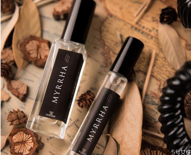 什么是试管香水 真假试管香水的识别方法 什么是试管香水 真假试管香水的识别方法