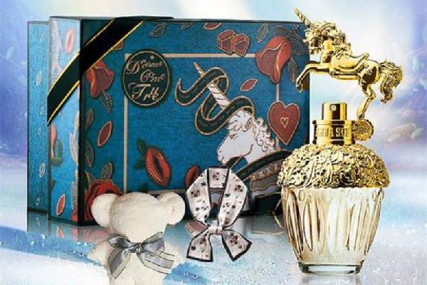 安娜苏筑梦天马是什么香调 安娜苏筑梦天马独角兽香水好闻吗 安娜苏筑梦天马是什么香调 安娜苏筑梦天马独角兽香水好闻吗