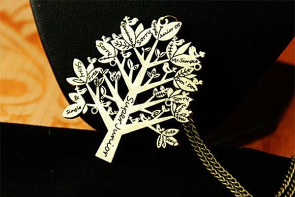 毛衣链哪个品牌好 毛衣链和项链有什么区别 毛衣链哪个品牌好 毛衣链和项链有什么区别