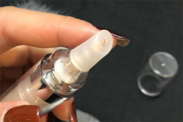 乐得遮瑕好不好用 乐得遮瑕液怎么用 乐得遮瑕好不好用 乐得遮瑕液怎么用