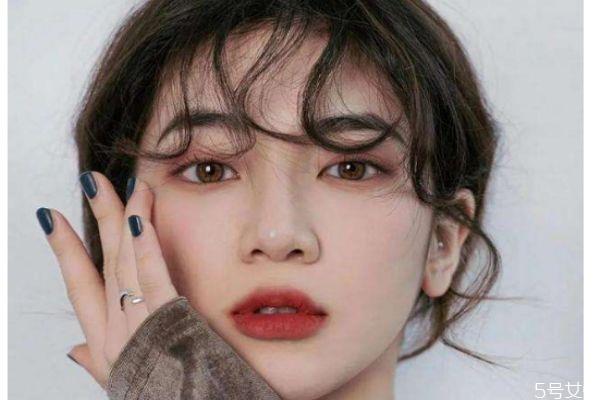 软化刘海后多久可以沾水 软化刘海后的注意事项 软化刘海后多久可以沾水 软化刘海后的注意事项