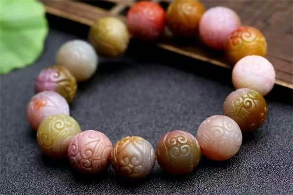 盐源玛瑙怎么盘出油润 盐源玛瑙如何盘玩 盐源玛瑙怎么盘出油润 盐源玛瑙如何盘玩
