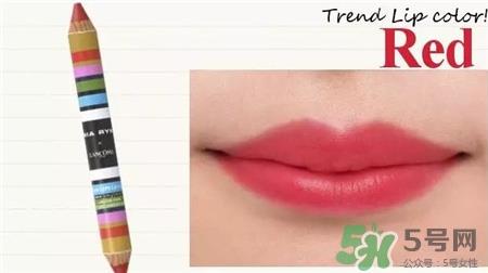 lancome兰蔻花瓣渐层唇蜡笔色号 兰蔻花瓣渐层唇蜡试色 lancome兰蔻花瓣渐层唇蜡笔色号 兰蔻花瓣渐层唇蜡试色