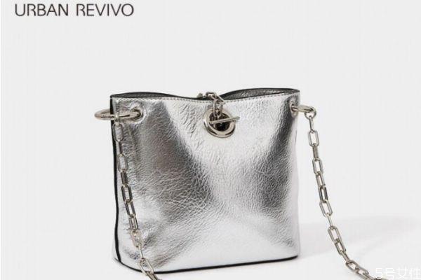 ur包包是什么档次 ur和小ck包包哪个好 ur包包是什么档次 ur和小ck包包哪个好