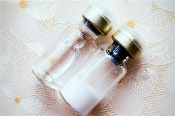 冻干粉是涂抹还是湿敷 冻干粉是粉末还是液体 冻干粉是涂抹还是湿敷 冻干粉是粉末还是液体