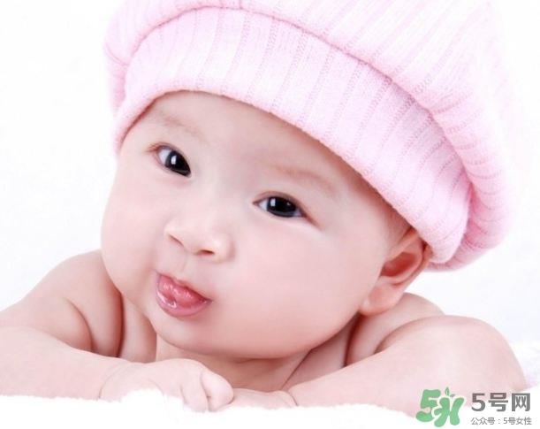 维生素AD滴剂可以用来擦脸吗? 维生素AD滴剂可以用来擦脸吗?