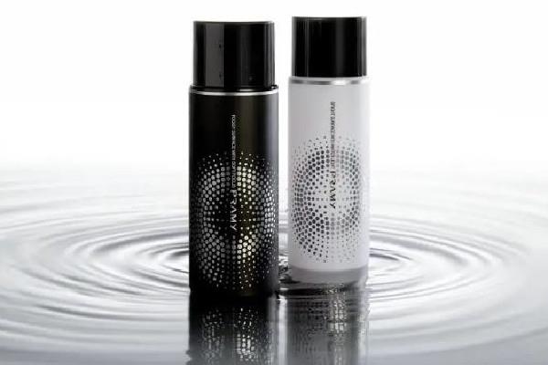 定妆喷雾的正确使用方法 定妆喷雾用前要摇一摇吗 定妆喷雾的正确使用方法 定妆喷雾用前要摇一摇吗