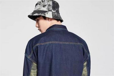 ​牛仔外套配什么帽子好看 牛仔外套搭配帽子图片