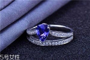 坦桑石有收藏价值吗?坦桑石很值得收藏 坦桑石有收藏价值吗?坦桑石很值得收藏