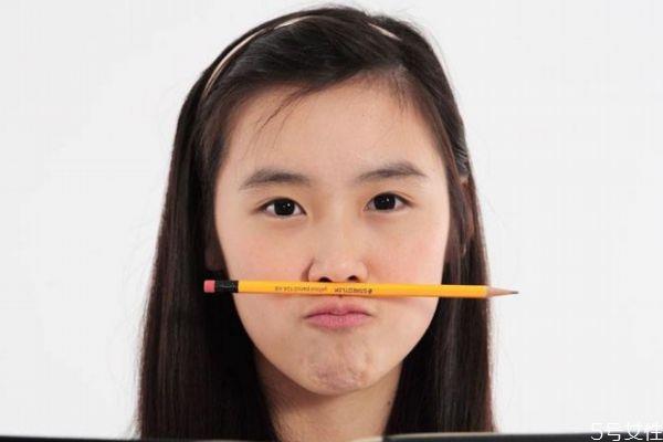 鼻翼太大的原因是什么呢 造成鼻翼太大的原因是什么呢 鼻翼太大的原因是什么呢 造成鼻翼太大的原因是什么呢