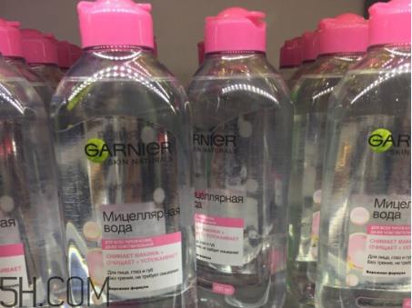 卡尼尔卸妆水粉水还是蓝水好?自然堂素颜霜需要卸妆吗? 卡尼尔卸妆水粉水还是蓝水好?自然堂素颜霜需要卸妆吗?