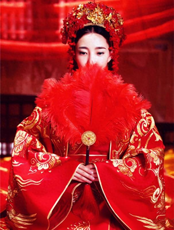 “素颜女神”王丽坤《凤凰无双》专属剧照,当真是一倾城美人