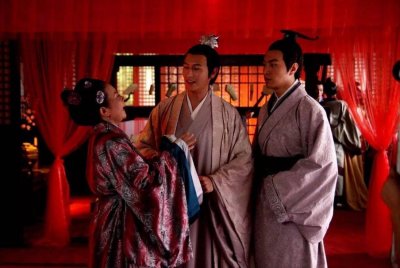 ​古代的青楼女子都需要训练什么？有的年纪轻轻已是悲惨命运的开始