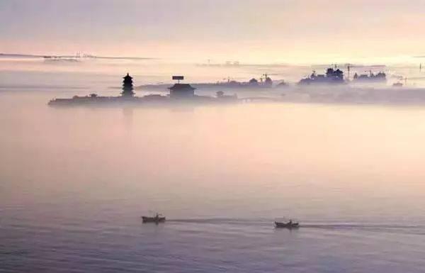 山东蓬莱出现古战场海市蜃楼,众人大呼不可思议,科学无法解释