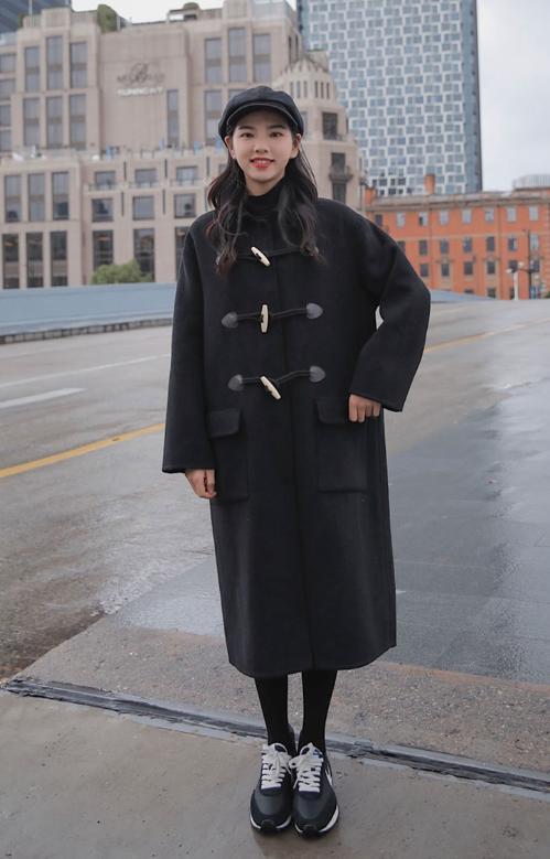 24套黑色大衣搭配指南,适合18岁-35岁女生,时髦高级有气场