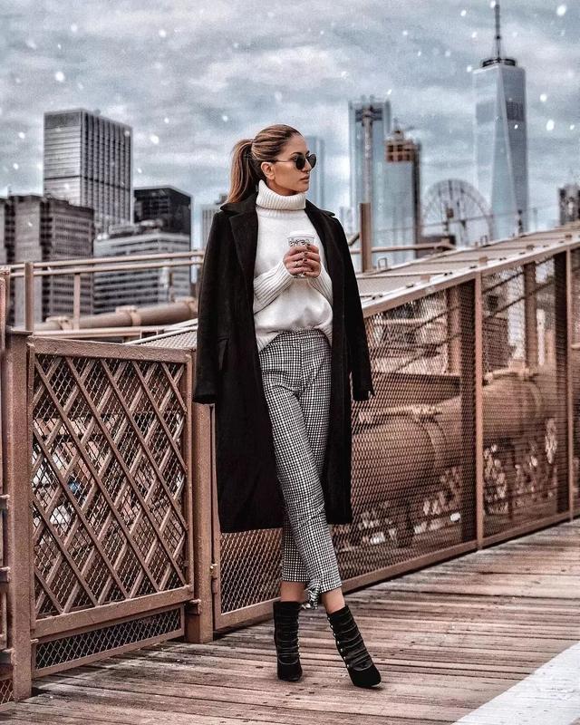 24套黑色大衣搭配指南,适合18岁-35岁女生,时髦高级有气场