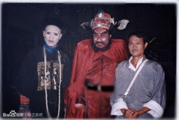 僵尸先生九叔林正英经典生活照