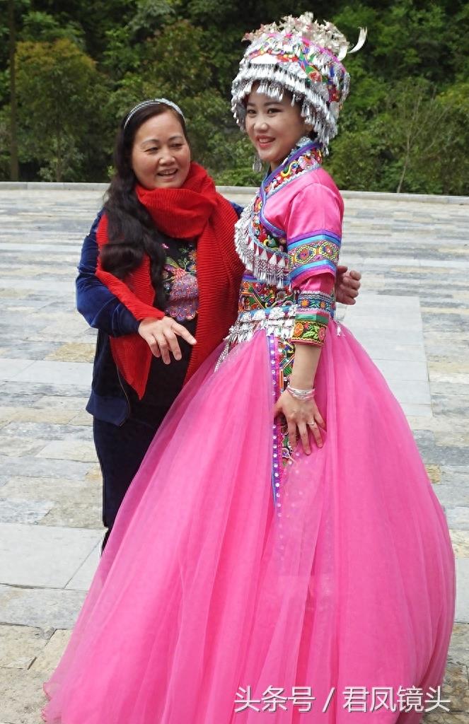 土家族“山歌女神”：覃诚芳玉照