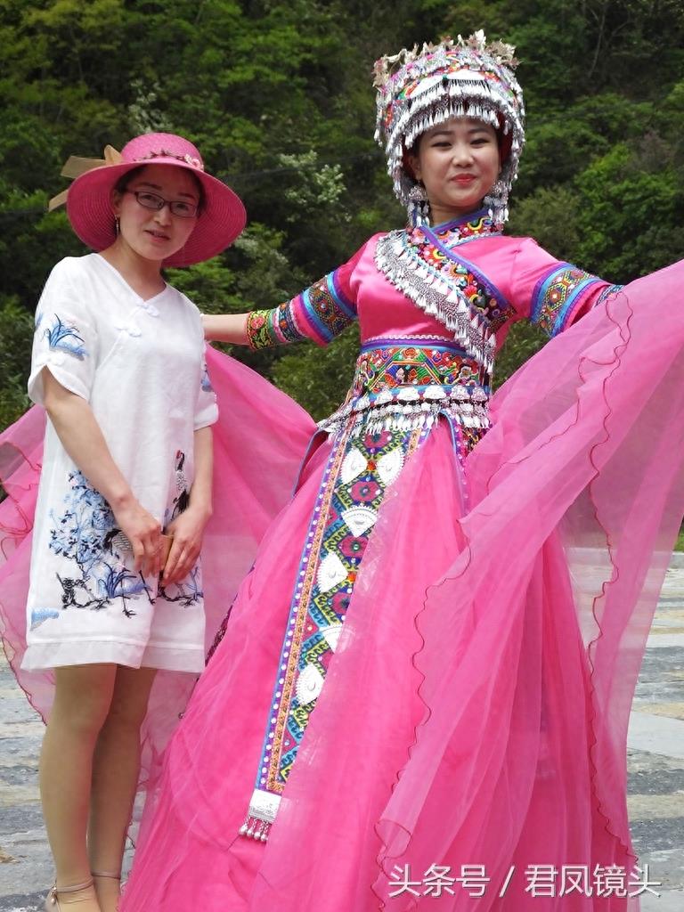 土家族“山歌女神”：覃诚芳玉照