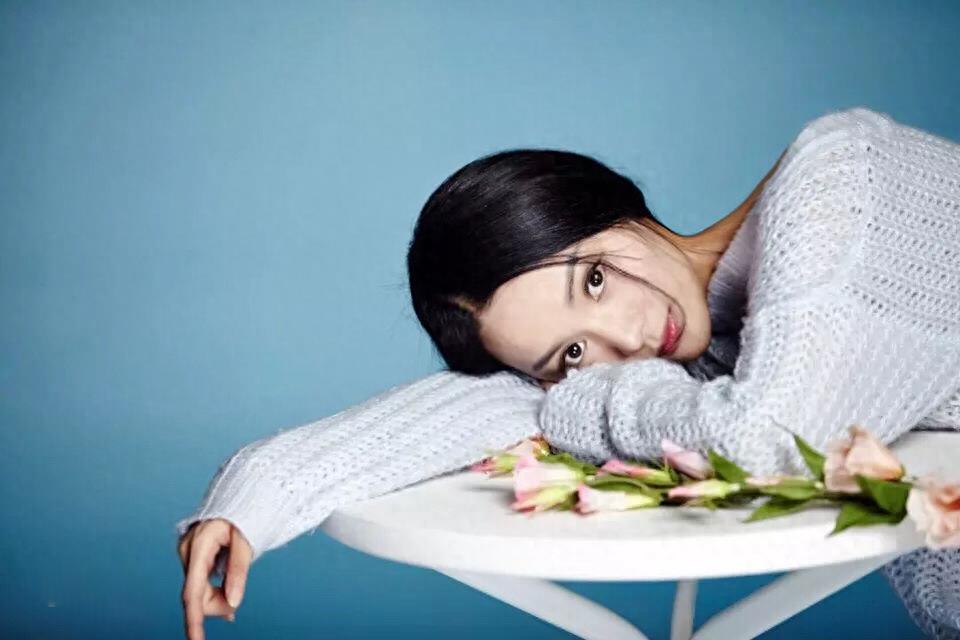 赵艺涵清纯大气,性格开朗阳光,多才多艺的她掌握多种民族乐器