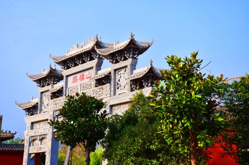 临沂罗庄麒麟山安然自得恬静