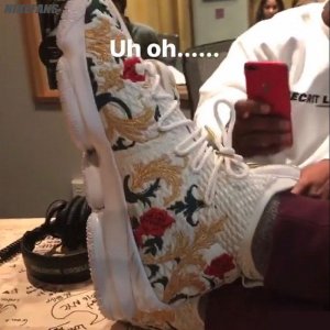 ​你别不信！这双大花鞋真的是Nike LeBron 15