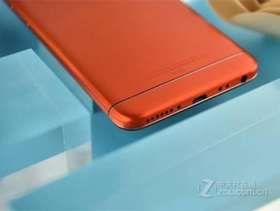 ​vivo Y67系统流畅 ZOL商城在售1798元 （有赠品）