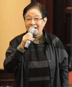 ​谷建芬：一生创作上千首歌，晚年丈夫和女儿相继离世，靠音乐陪伴