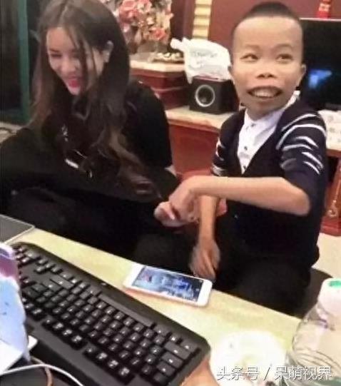 前段时间的快手红人外星人陈山现况如何?身世曝光并不是富二代