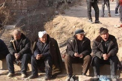 ​俗语“一斗穷，二斗富，三斗四斗开当铺”，什么是斗？这个准不准