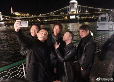 ​好怀念！陈小春PO照《古惑仔》5人合体